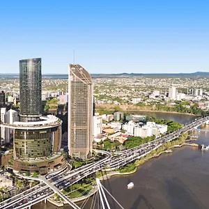 Aparthotel Queen's Wharf Residences